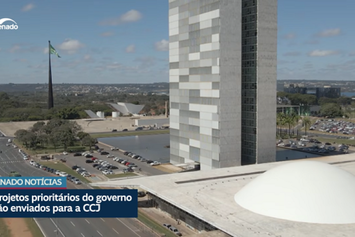 Davi encaminha à tramitação pautas prioritárias: fim da escala 6x1, PEC da Segurança e terras-raras