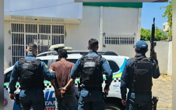 PM apreende drogas e prende homem após fuga e ameaças em Elesbão Veloso