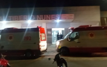 Homem é atingido com um golpe de faca no peito direito e a companheira é principal suspeita