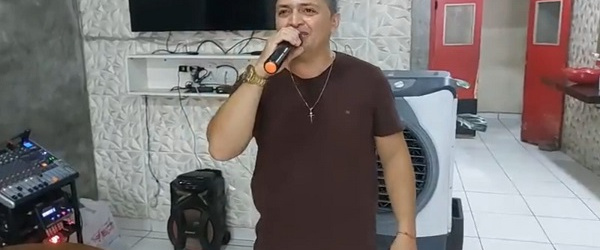 Almoço especial no Espeto e Cia reúne famílias com muito sabor e música ao vivo