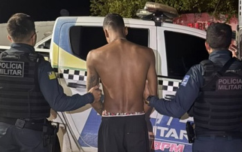 PM-PI conduz dois homens suspeitos de furto de micro-ondas em Elesbão Veloso; eletrodoméstico é recuperado