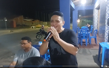 Gleysinho Show dando um show de reggae
