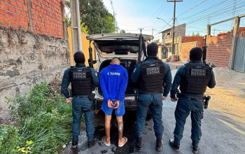 Polícia Militar prende suspeito que responde por dois homicídios, em Teresina