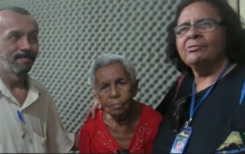 Cena que não se repete mais. Visita da saudosa Maria  do Carmo ao programa de rádio da Nazaré Silva