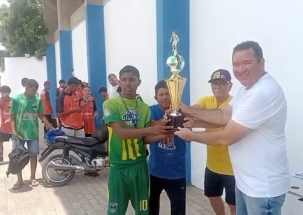 Estádio Tiberão foi palco da Final da 8ª Copa Regional de Escolinhas Sub-14 em Floriano