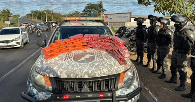 ROCAM apreende 37 tabletes de drogas após suspeitos abandonarem carga durante acidente em Teresina