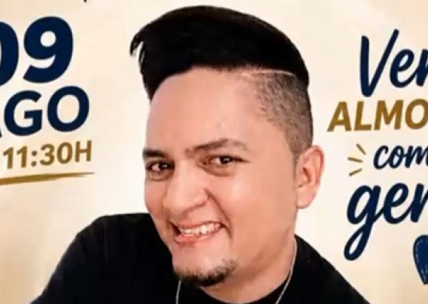 Gleysinho Show se Apresenta neste Domingo no Espeto e Cia
