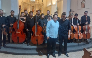 Apresentação da orquestra Inova na igreja do Amparo em Teresina