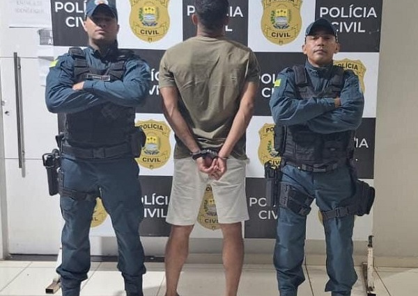  Operação Integrada em Várzea Branca Termina com Suspeito Preso por Tráfico de Drogas e Apreensão de Dinheiro