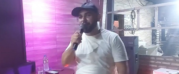 Cristiano Sousa Agita a Noite de Sexta no Espeto e Cia em Floriano