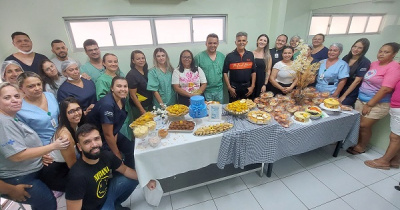UPA Dr. Adelmar Pereira da Silva Celebra Aniversariantes do Mês com Homenagem Musical