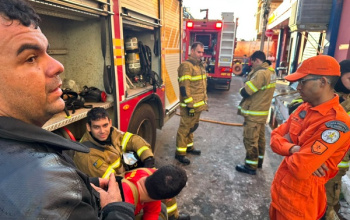 Incêndio de grandes proporções em Piracuruca é controlado pelo Corpo de Bombeiros Militar