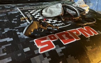 Homem é preso pela PMPI por porte ilegal de arma de fogo em bar na zona Leste de Teresina