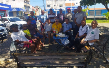 Sessentões da praça programam a festa dos pais