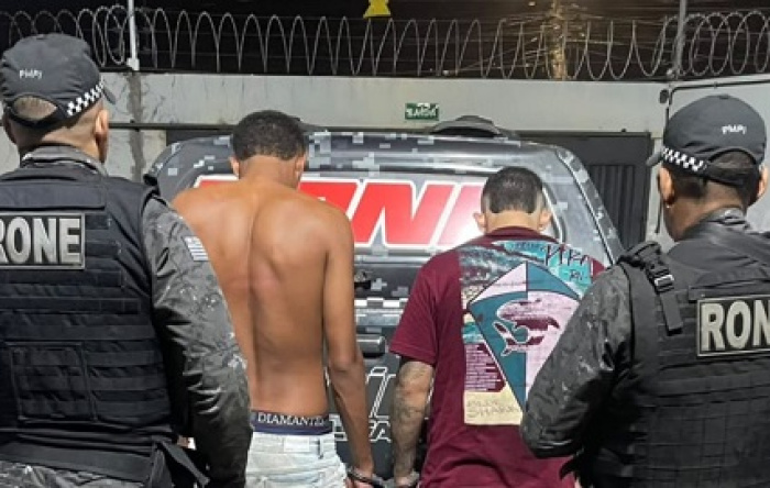 Polícia Militar prende dois homens e apreende arma artesanal e drogas na zona Norte de Teresina