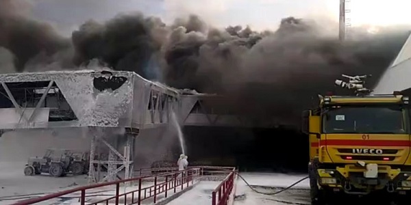 videos incendio destroi ponte de embarque do aeroporto de sao luis 4499af9e da6c 4e2d 88ae 95fbb1373981